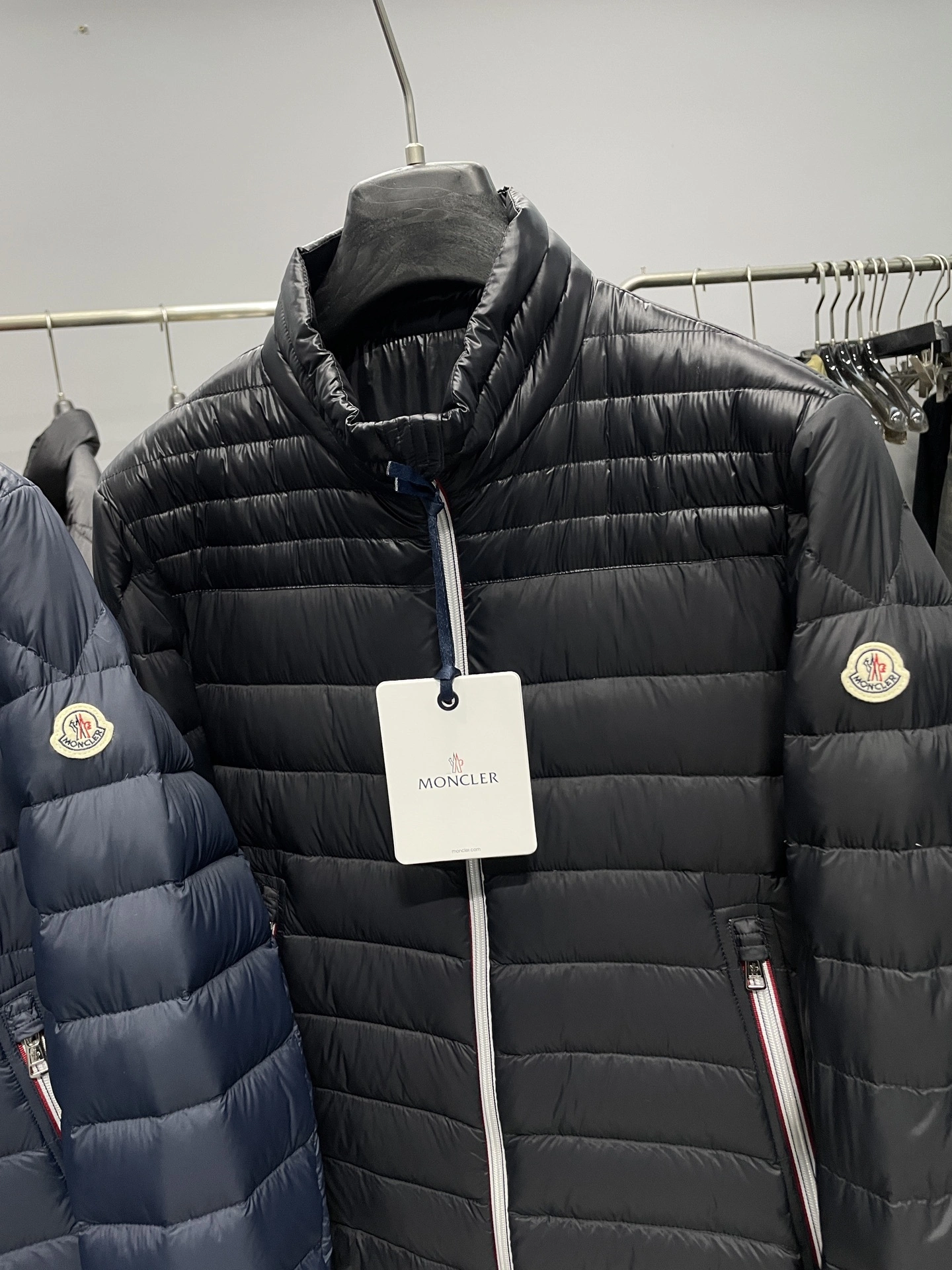 wg.luxury-- 7o9385r Down jacket white duck down nylon 2colour item: E-F000J1308-2